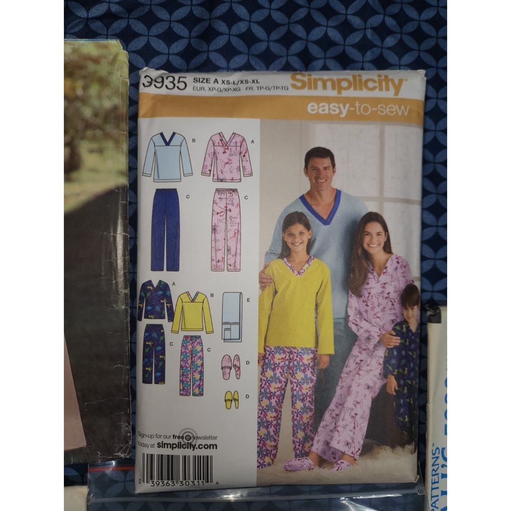 Vtg Lot of (8) CUT Women's‎ OneSize/Misc  Simplicity,McCalls Butterick Patterns - Picture 3 of 9